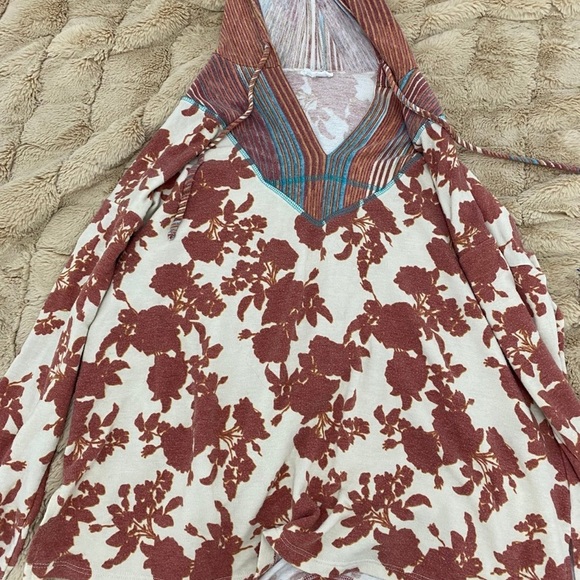 Hooded top - Picture 1 of 3